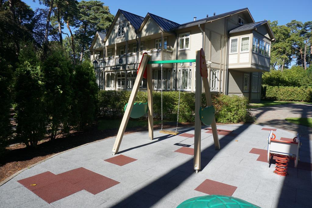 Wooden Villa Apartments Jūrkalne Εξωτερικό φωτογραφία